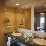 塞戈维亚旅馆 4*
