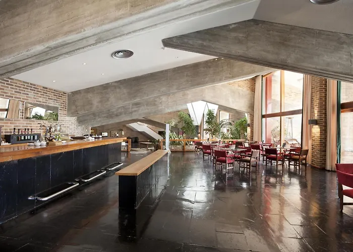 호텔 파라도르 데