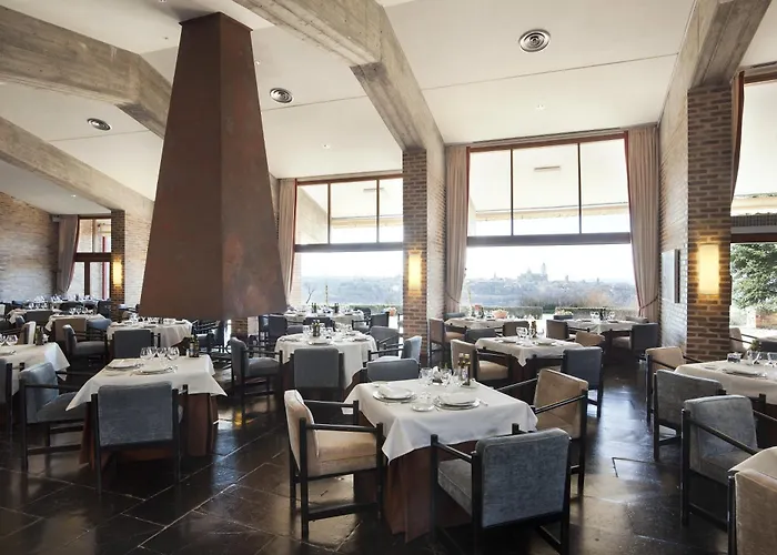 호텔 파라도르 데 세고비아