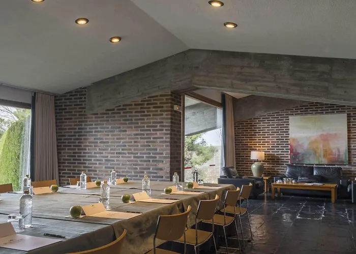 파라도르 데 호텔 세고비아